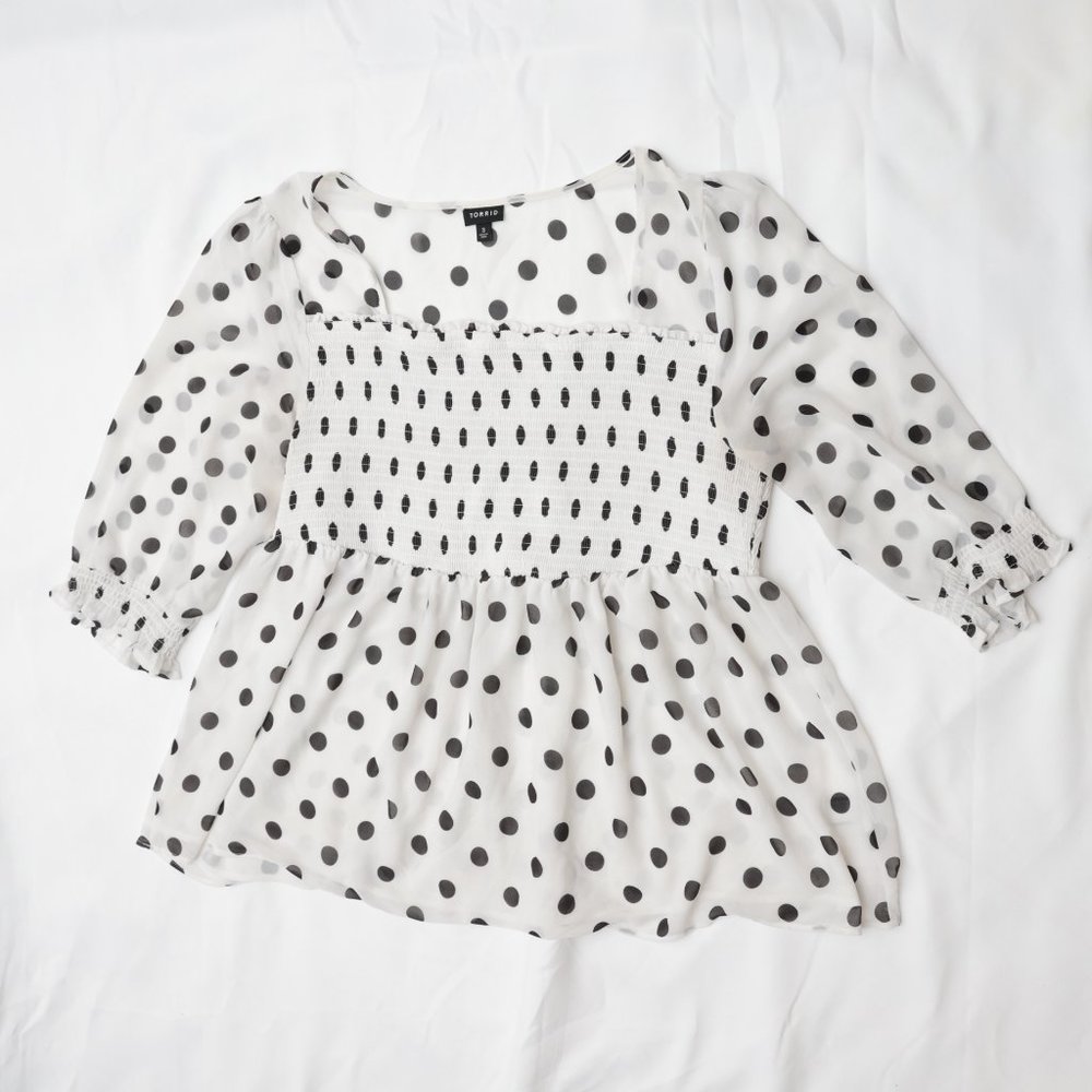 Torrid Black and White Polka Dot Chiffon Peplum Top Size 3X. Excellent condition
